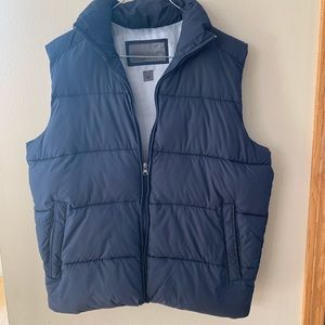 Men’s old navy vest